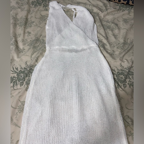 WHITE MAXI BEACH COVERUP - Picture 4 of 4